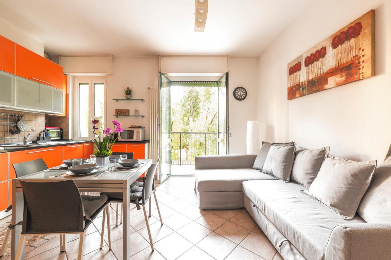 Апартаменти Martesana Flat With Balcony - M1 Gorla And Turro Мілан Екстер'єр фото