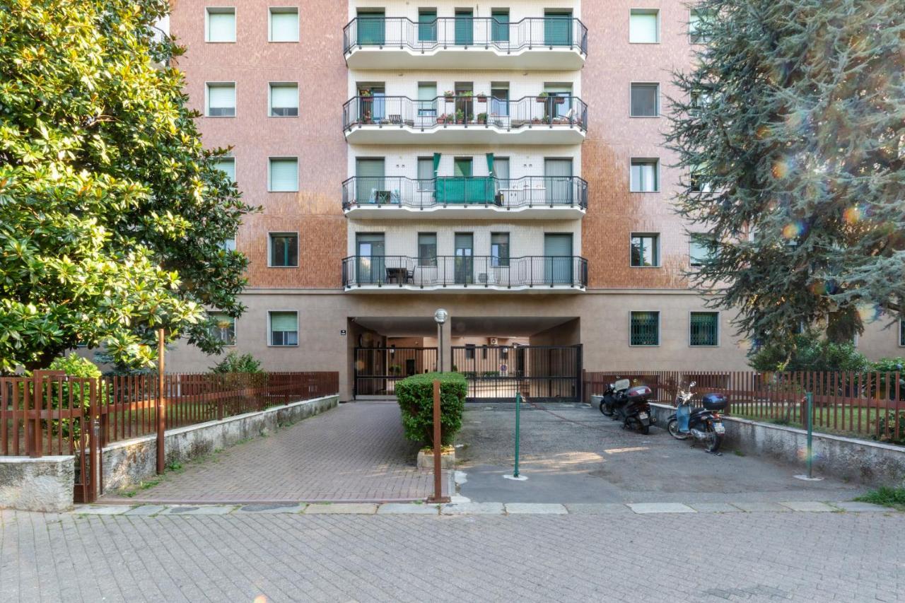 Апартаменти Martesana Flat With Balcony - M1 Gorla And Turro Мілан Екстер'єр фото